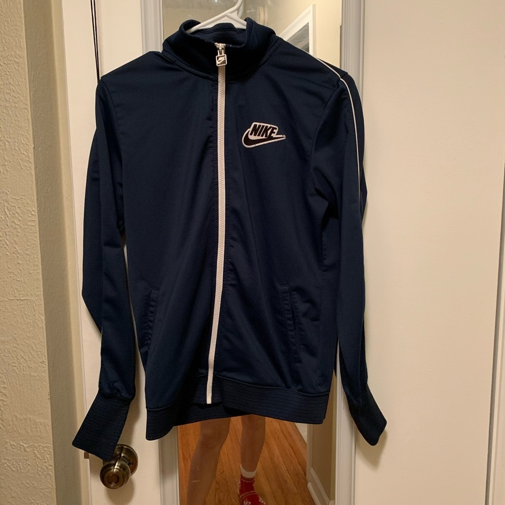 Nike sweater